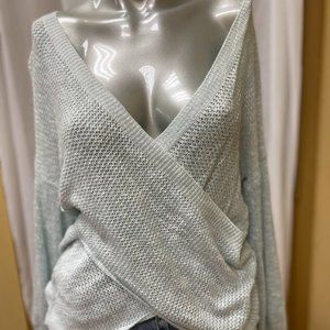 Express light weight, V-neck sweater sz xs